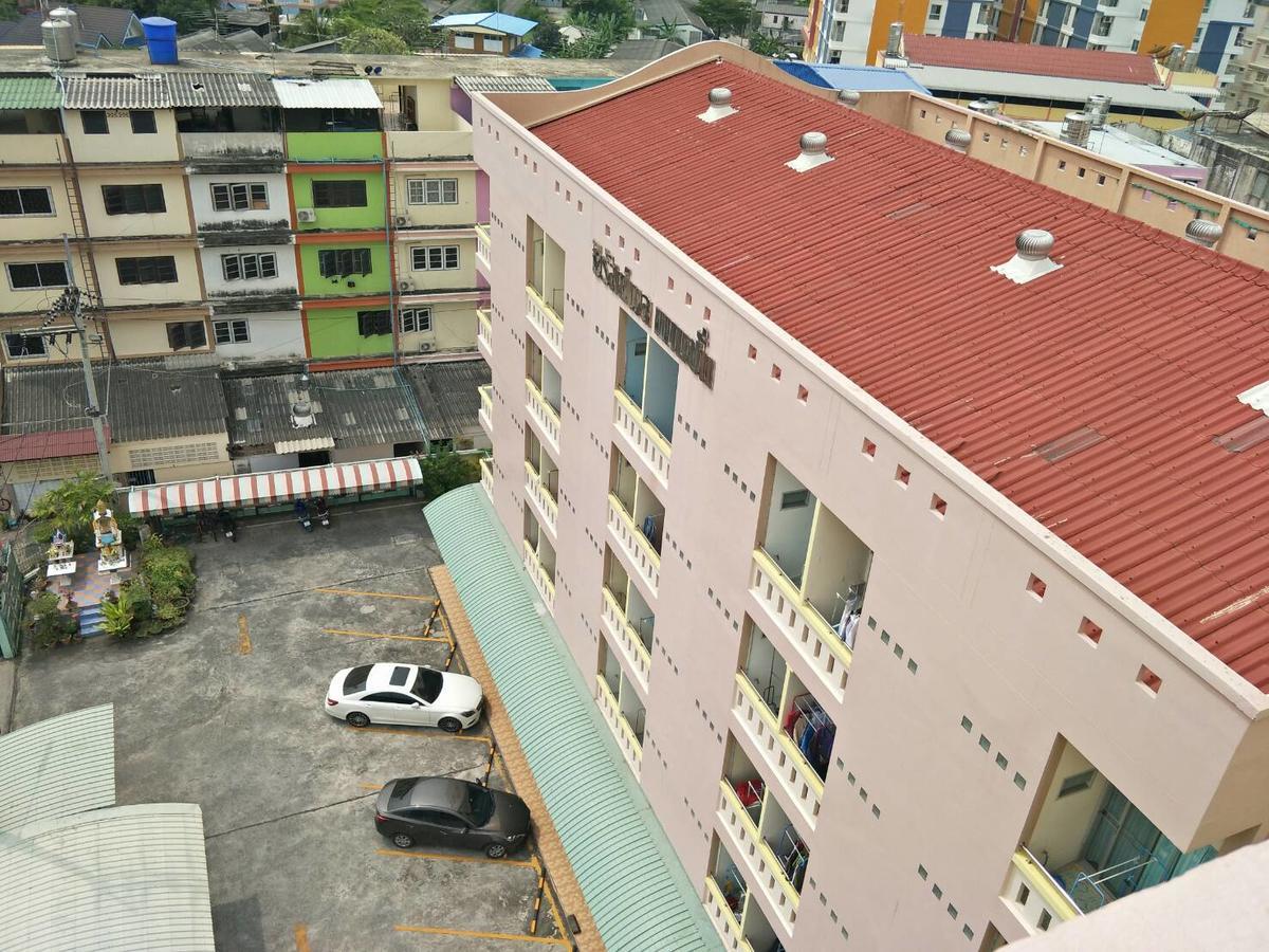 Hotel Jiruspon Mansion à Bangsaen Extérieur photo